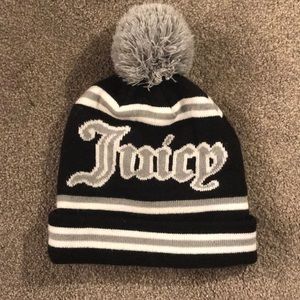 Juicy Couture Accessories - Juicy Couture beanie Juicy Couture Accessories - Juicy Couture beanie